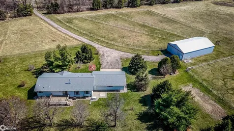 3522 Lori Sue Lane Toddville IA 52341