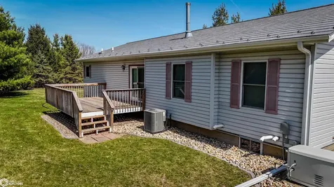 3522 Lori Sue Lane Toddville IA 52341