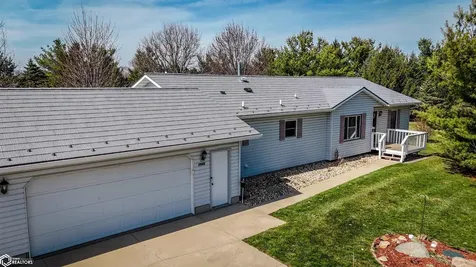 3522 Lori Sue Lane Toddville IA 52341