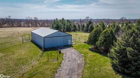3522 Lori Sue Lane Toddville IA 52341