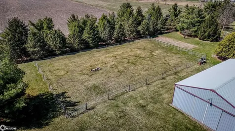 3522 Lori Sue Lane Toddville IA 52341