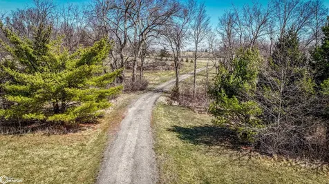 3522 Lori Sue Lane Toddville IA 52341