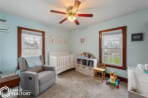 256 S Moore Street Ottumwa IA 52501