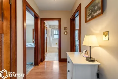 256 S Moore Street Ottumwa IA 52501