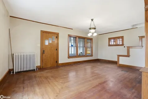 203 2nd Street SE State Center IA 50247