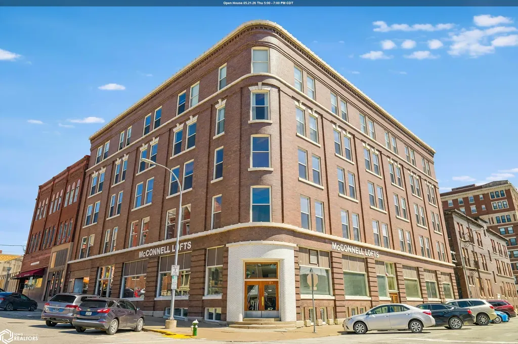 206 N 4th Street Burlington IA 52601