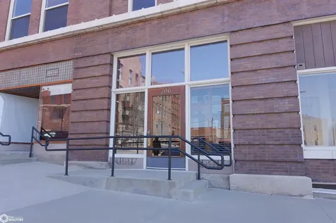206 N 4th Street Burlington IA 52601