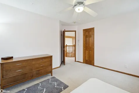 2310 Knollway Drive Marshalltown IA 50158