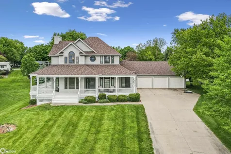 2310 Knollway Drive Marshalltown IA 50158
