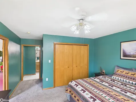 2351 Timberlane Heights Ottumwa IA 52501