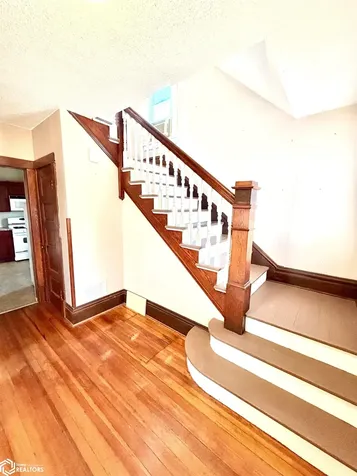 552 8th Street SE Mason City IA 50401