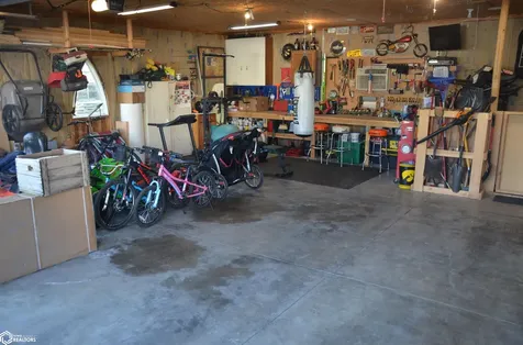 204 B Avenue W Albia IA 52531