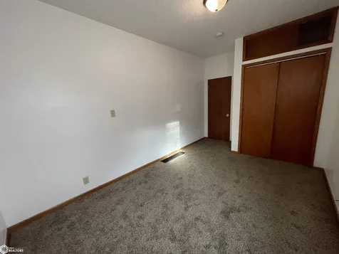 204 S 5th Street Marshalltown IA 50158