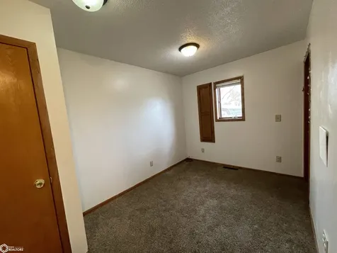 204 S 5th Street Marshalltown IA 50158