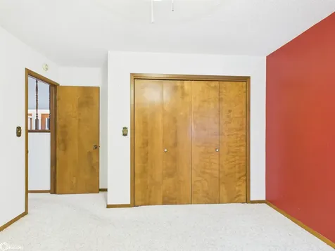1404 N Van Buren Avenue Ottumwa IA 52501
