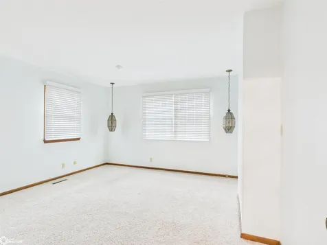 1404 N Van Buren Avenue Ottumwa IA 52501