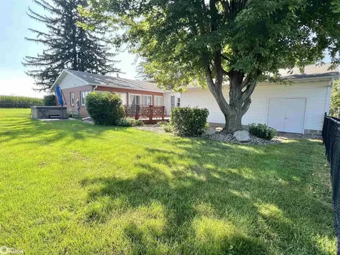 1202 S 20th Avenue W Newton IA 50208