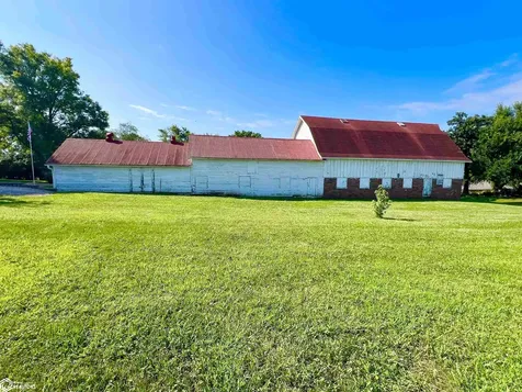 1202 S 20th Avenue W Newton IA 50208