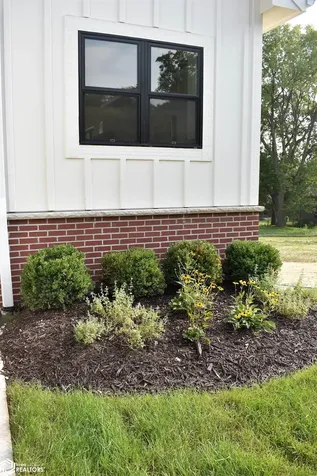 2364 River Road Iowa Falls IA 50126