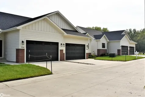 2364 River Road Iowa Falls IA 50126