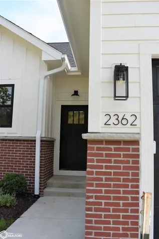 2362 River Road Iowa Falls IA 50126