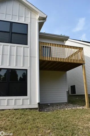 2362 River Road Iowa Falls IA 50126