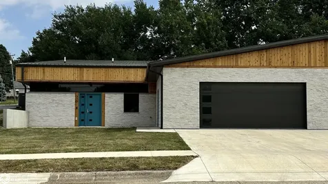 330 N 6th Street Oskaloosa IA 52577