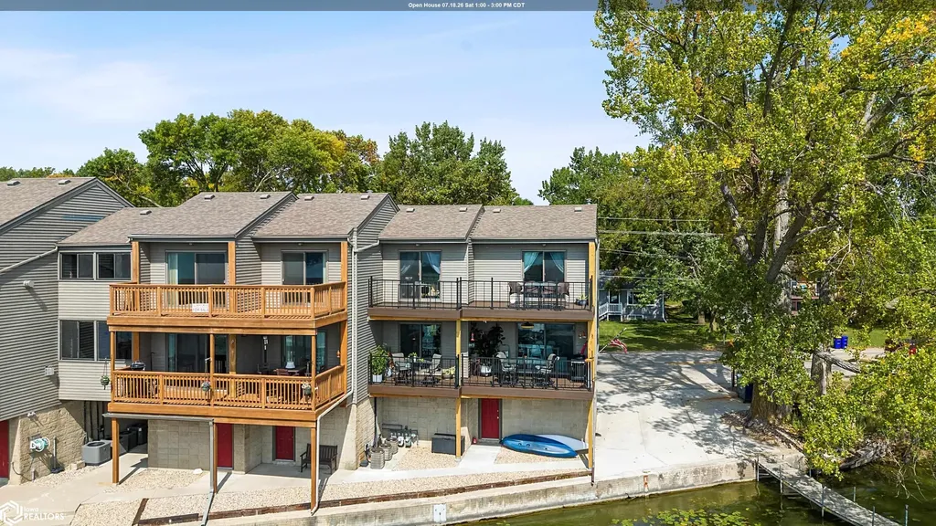 414 E Lake Street Ventura IA 50482