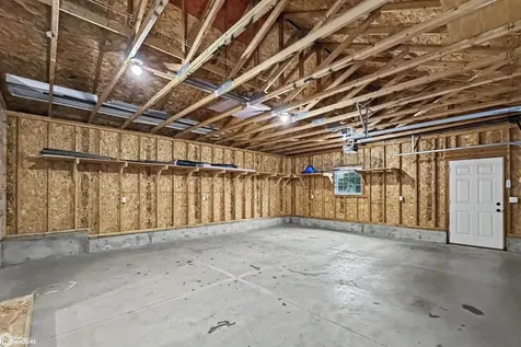 2009 Briardale Drive Iowa Falls IA 50126