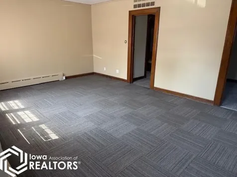 220 W State Street Algona IA 50511