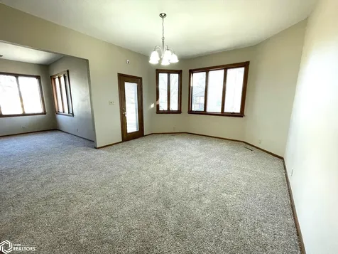 304 W Main Street Montezuma IA 50171