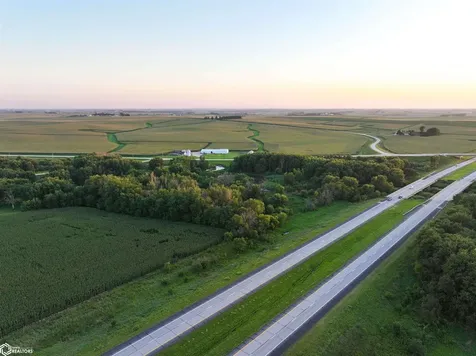 Buffalo Creek Boulevard Winthrop IA 50682
