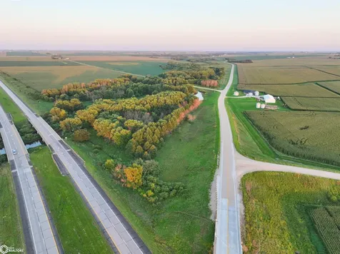 Buffalo Creek Boulevard Winthrop IA 50682