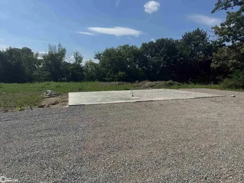1201 Walton Road Fairfield IA 52556