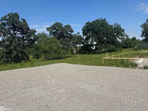 1201 Walton Road Fairfield IA 52556
