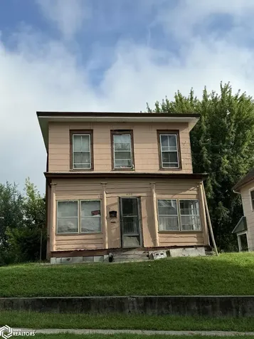 420 Maple Street Burlington IA 52601