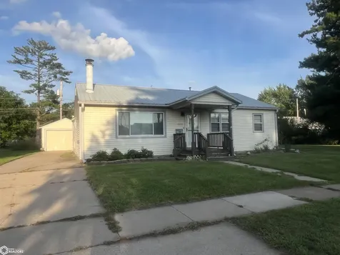1005 S 5th Street Fairfield IA 52556