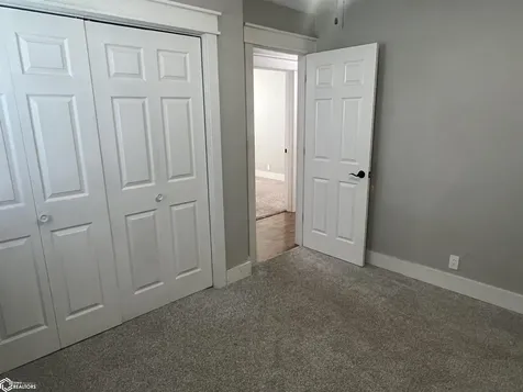1005 S 5th Street Fairfield IA 52556