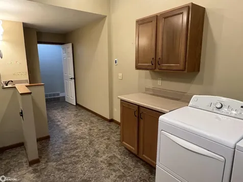 1005 S 5th Street Fairfield IA 52556