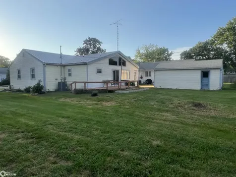 1005 S 5th Street Fairfield IA 52556