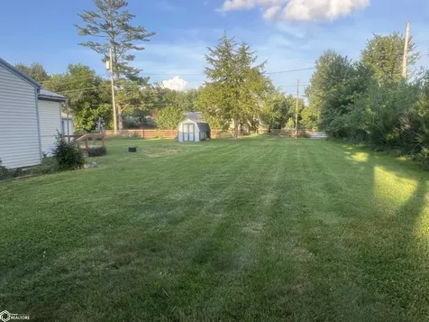 1005 S 5th Street Fairfield IA 52556