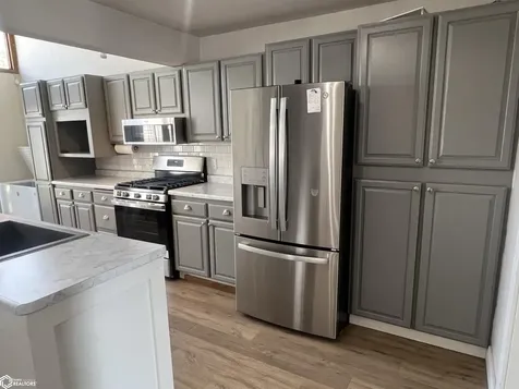 1005 S 5th Street Fairfield IA 52556