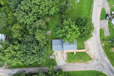 5191 Skyline Drive Brooklyn IA 52211