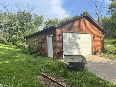 255 Eastside Lane Montezuma IA 50171