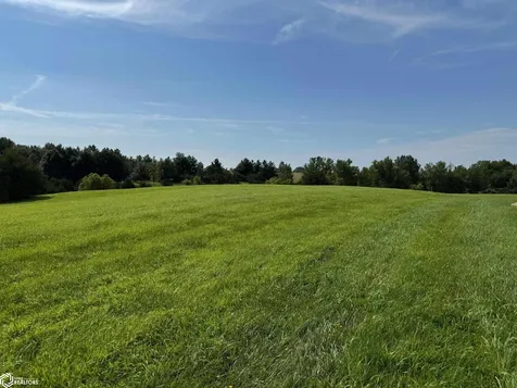 Grand Drive Fairfield IA 52556
