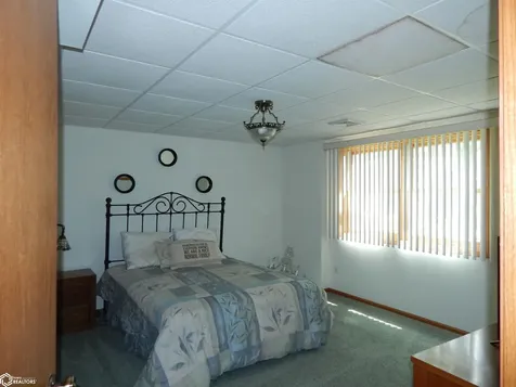 226 & 228 Center Point Drive Montezuma IA 50171