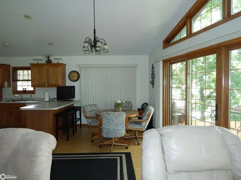 226 & 228 Center Point Drive Montezuma IA 50171