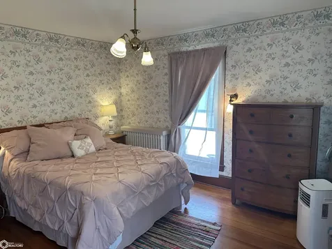 907 Avenue D Fort Madison IA 52627