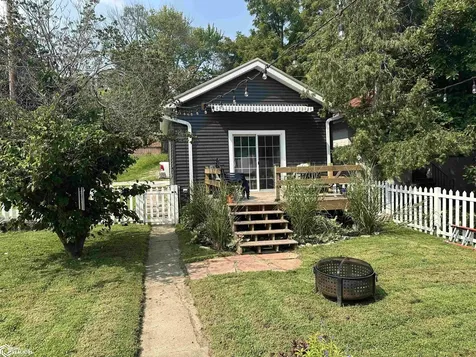 907 Avenue D Fort Madison IA 52627