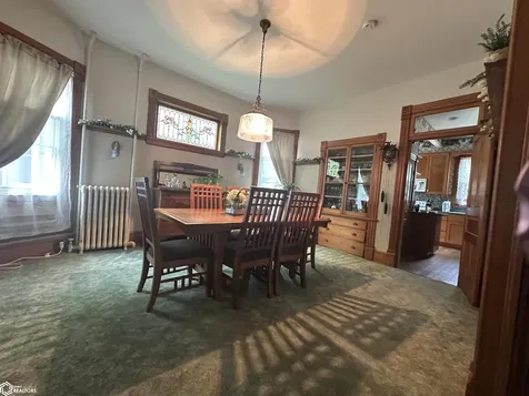 907 Avenue D Fort Madison IA 52627